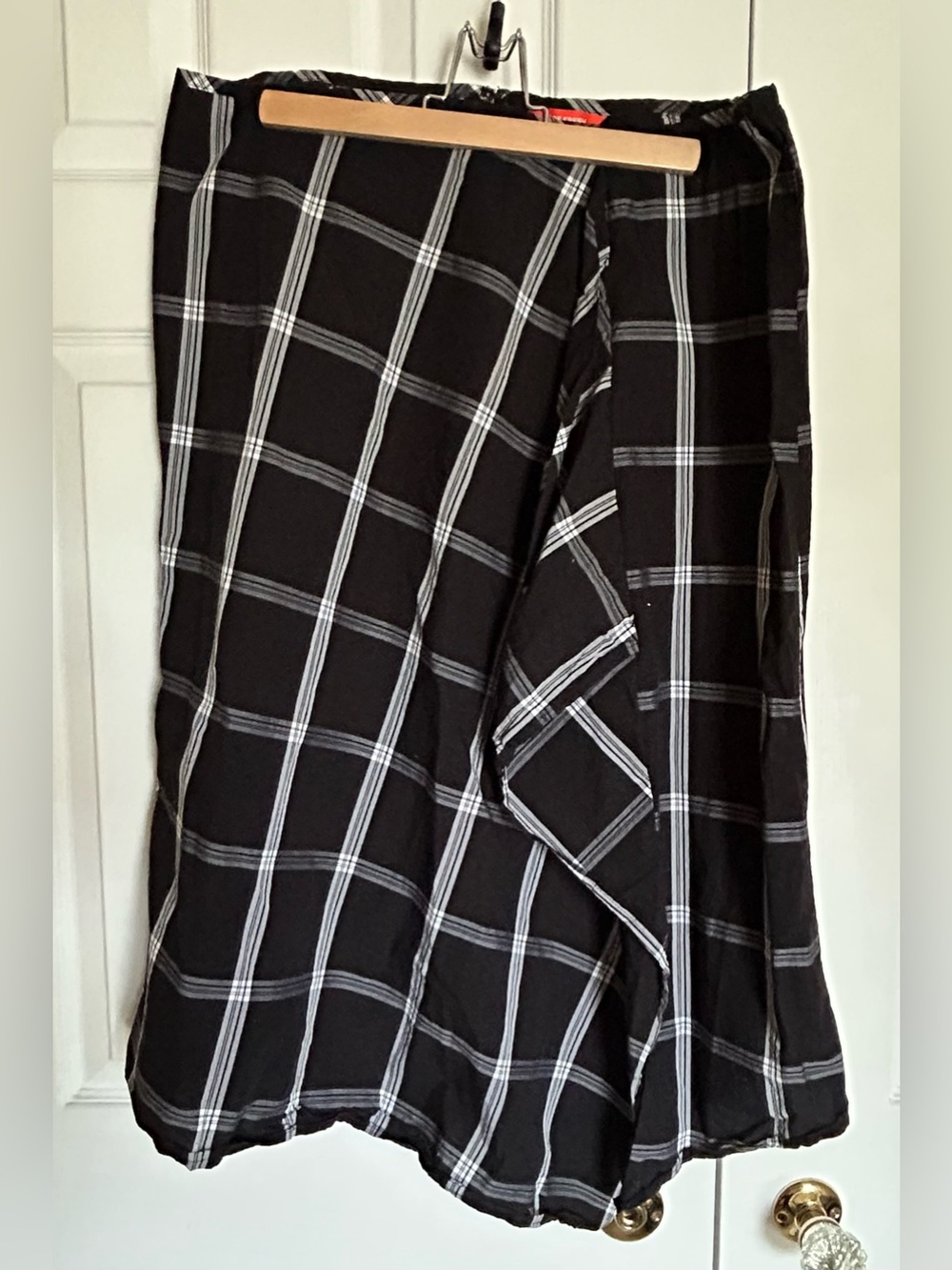 Joe Fresh 100% cotton Black Plaid Midi Skirt with ruffle detail - size 14
